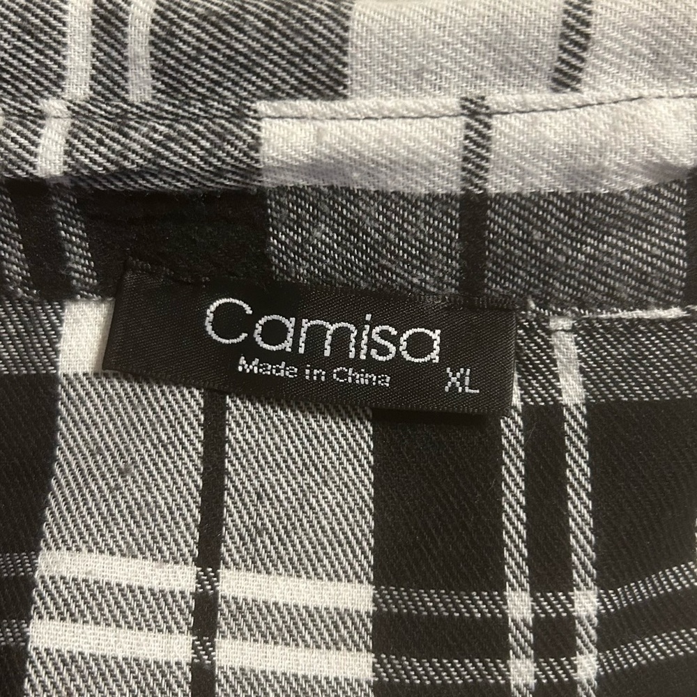 Plaid Black and White Tunic Top - Picture 3 of 4